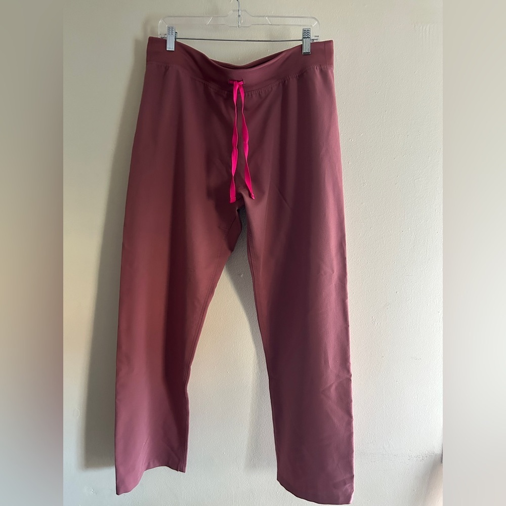 Figs Women’s Scrub Pants L